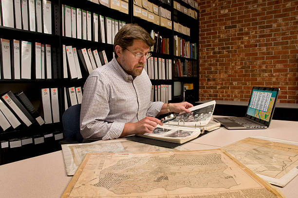 Curating vs. Documenting: Different Paths to Influence