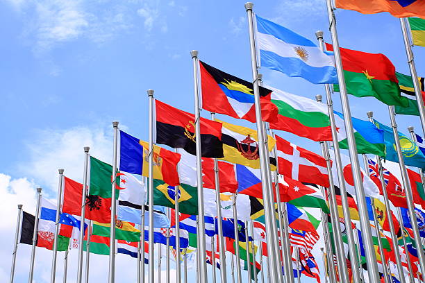 Strategies for Multicultural Posting on Instagram
