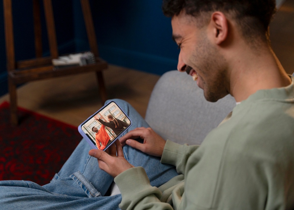 How to Design Instagram Carousels That Work on Small Screens